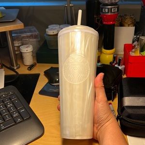 Starbucks white pearl tumbler
